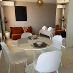 L Vue L Piscine L 1min Des Plages Апартаменты Сет